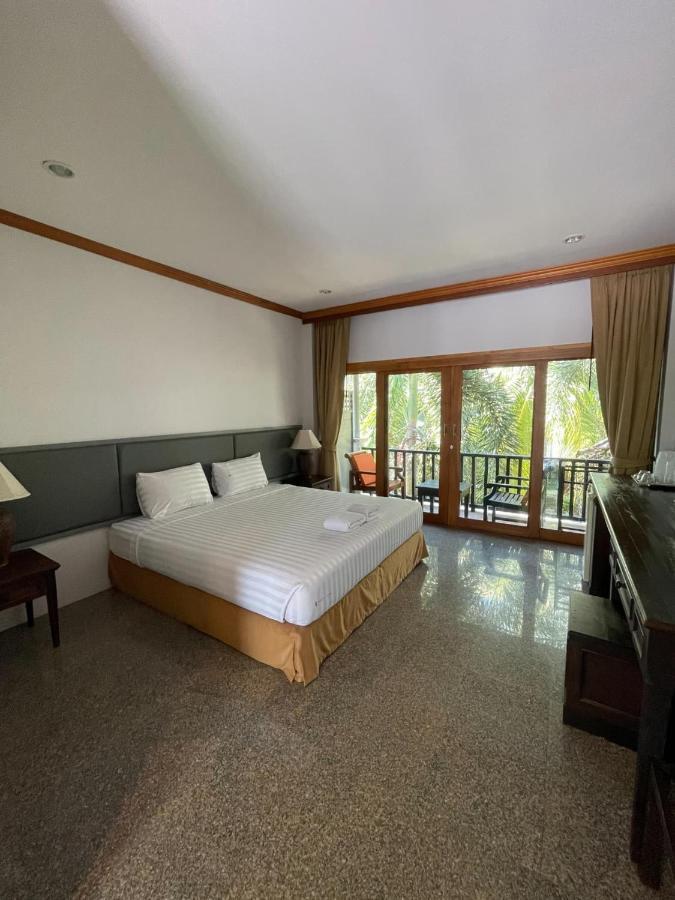 Marina Villa Ламаи-Бич Экстерьер фото