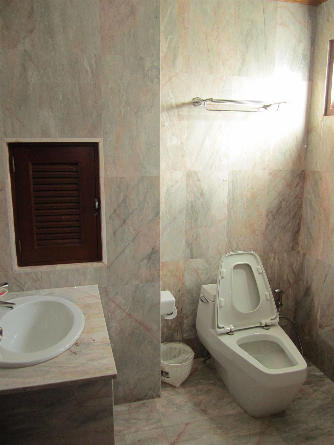 Marina Villa Ламаи-Бич Экстерьер фото